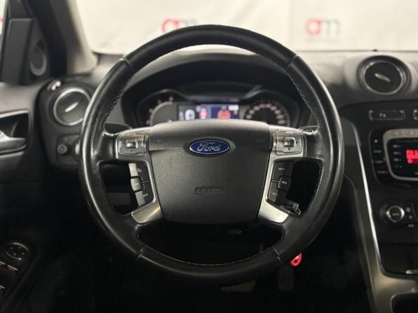 Ford Mondeo IV Рестайлинг с пробегом 2013 года, цена 899 000 рублей, 260000 км, седан, Автокод Объявления