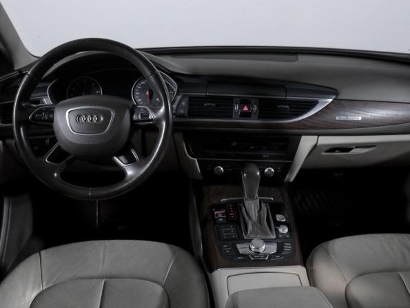 Audi A6 IV (C7) Рестайлинг с пробегом 2015 года, цена 2 590 000 рублей, 110500 км, седан, Автокод Объявления