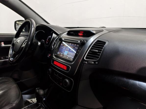 Kia Sorento II Рестайлинг с пробегом 2014 года, цена 1 508 000 рублей, 382936 км, внедорожник, Автокод Объявления