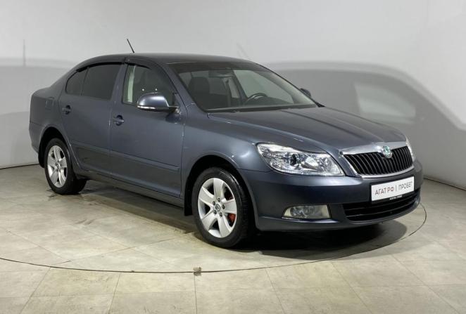 Skoda Octavia II (A5) Рестайлинг с пробегом 2012 года, цена 895 000 рублей, 176630 км, лифтбек, Автокод Объявления