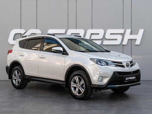 Toyota RAV4 IV (XA40) с пробегом 2015 года, цена 1 990 000 рублей, 198130 км, внедорожник, Автокод Объявления