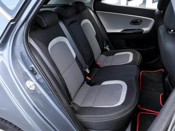 Kia Ceed II Рестайлинг с пробегом 2017 года, цена 1 260 000 рублей, 125411 км, хэтчбек, Автокод Объявления