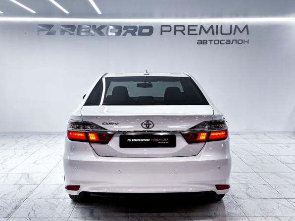 Toyota Camry VII (XV50) Рестайлинг 2 с пробегом 2018 года, цена 2 400 000 рублей, 142951 км, седан, Автокод Объявления