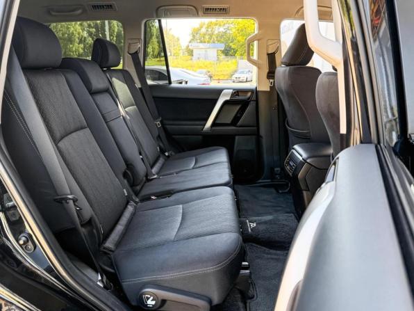Toyota Land Cruiser Prado 150 Series Рестайлинг 3 с пробегом 2022 года, цена 5 499 000 рублей, 64348 км, внедорожник, Автокод Объявления