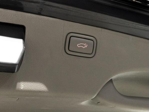 Kia Carnival III с пробегом 2017 года, цена 2 299 585 рублей, 152000 км, минивэн, Автокод Объявления