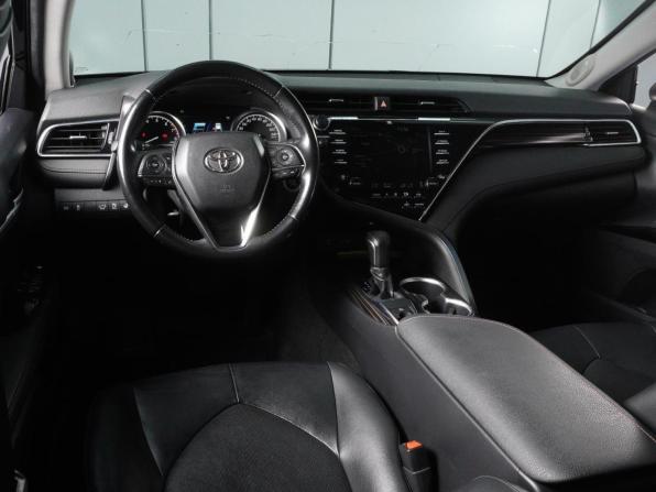 Toyota Camry VIII (XV70) с пробегом 2019 года, цена 2 850 000 рублей, 98977 км, седан, Автокод Объявления