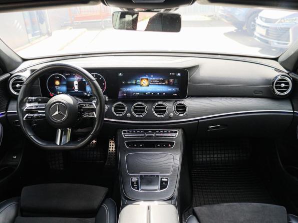 Mercedes-Benz E-Класс V (W213 S213 C238) Рестайлинг с пробегом 2022 года, цена 5 250 000 рублей, 53995 км, седан, Автокод Объявления