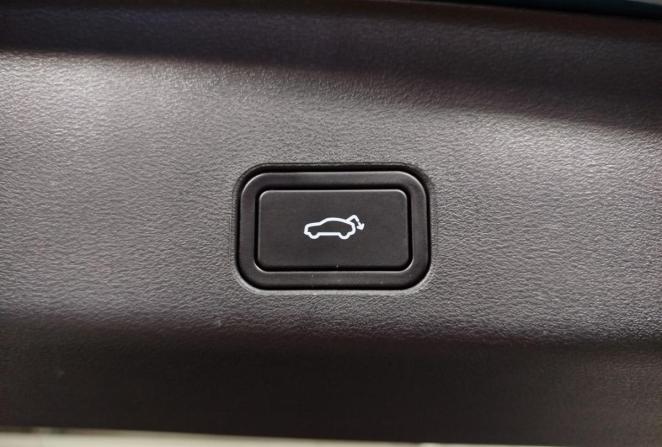Geely Monjaro I с пробегом 2023 года, цена 3 465 000 рублей, 18321 км, внедорожник, Автокод Объявления