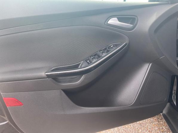 Ford Focus III с пробегом 2012 года, цена 776 200 рублей, 139674 км, хэтчбек, Автокод Объявления