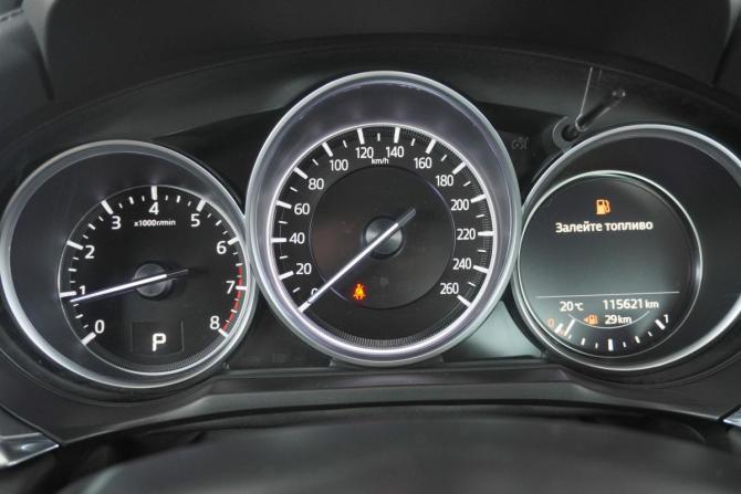 Mazda 6 III (GJ) Рестайлинг 2 с пробегом 2019 года, цена 2 230 000 рублей, 115613 км, седан, Автокод Объявления