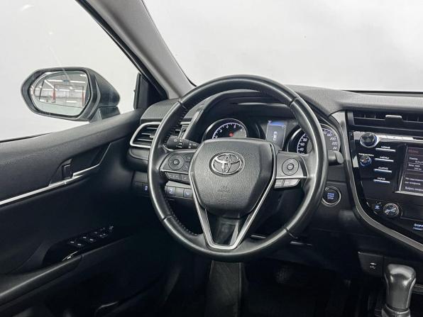 Toyota Camry VIII (XV70) с пробегом 2020 года, цена 2 614 300 рублей, 72395 км, седан, Автокод Объявления