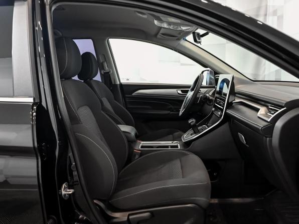 Haval M6 II с пробегом 2023 года, цена 1 950 000 рублей, 27000 км, внедорожник, Автокод Объявления