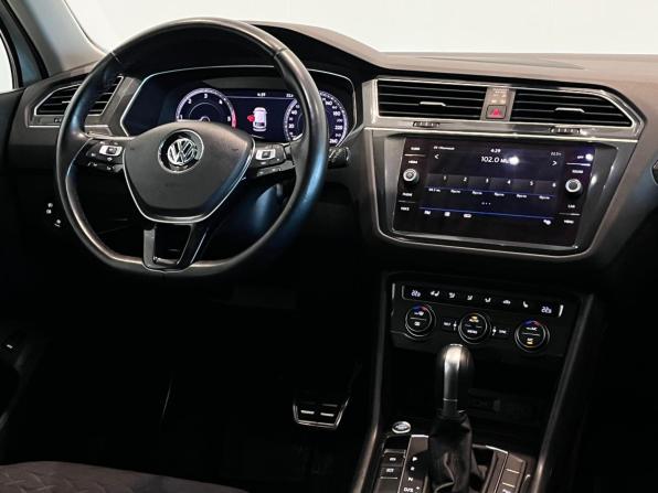 Volkswagen Tiguan II с пробегом 2019 года, цена 2 990 000 рублей, 129306 км, внедорожник, Автокод Объявления