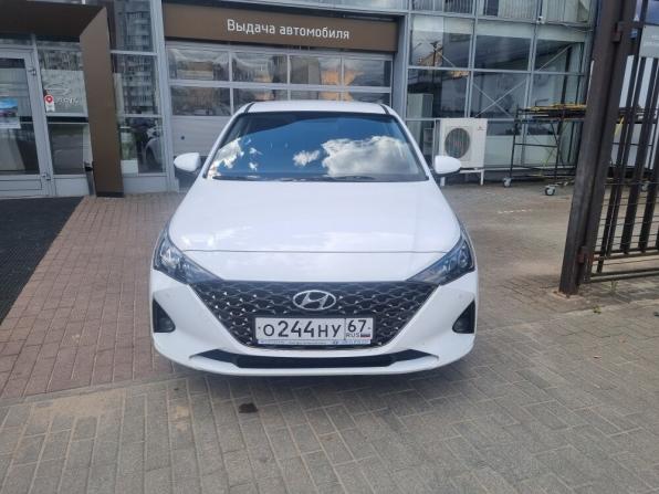 Hyundai Solaris II Рестайлинг с пробегом 2022 года, цена 1 575 000 рублей, 93000 км, седан, Автокод Объявления