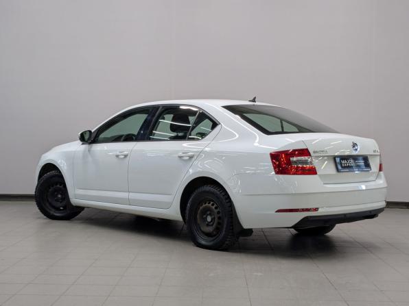 Skoda Octavia III (A7) Рестайлинг с пробегом 2020 года, цена 1 915 000 рублей, 88750 км, лифтбек, Автокод Объявления
