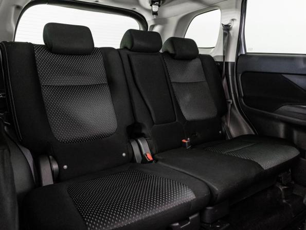 Mitsubishi Outlander III Рестайлинг 2 с пробегом 2016 года, цена 1 699 000 рублей, 134000 км, внедорожник, Автокод Объявления
