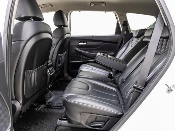 Hyundai Santa Fe IV Рестайлинг с пробегом 2021 года, цена 3 238 000 рублей, 90434 км, внедорожник, Автокод Объявления