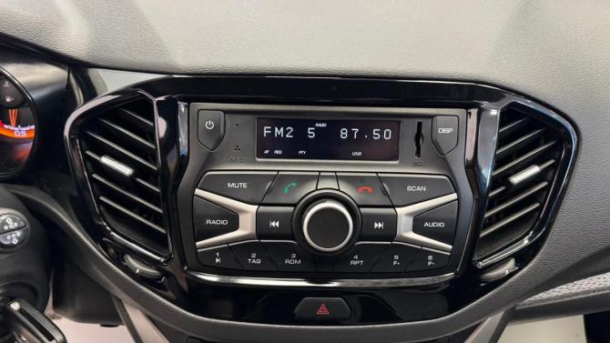 Lada (ВАЗ) Vesta I с пробегом 2021 года, цена 1 250 000 рублей, 49779 км, седан, Автокод Объявления