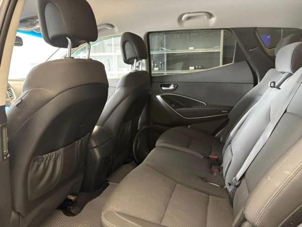 Hyundai Santa Fe III с пробегом 2012 года, цена 1 585 000 рублей, 230000 км, внедорожник, Автокод Объявления