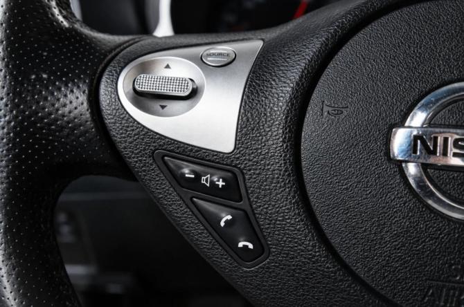 Nissan Juke I с пробегом 2012 года, цена 1 259 000 рублей, 256382 км, внедорожник, Автокод Объявления