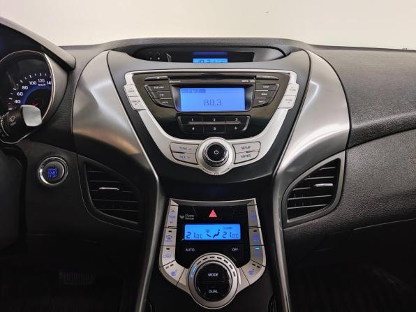 Hyundai Avante V с пробегом 2011 года, цена 925 000 рублей, 181199 км, седан, Автокод Объявления