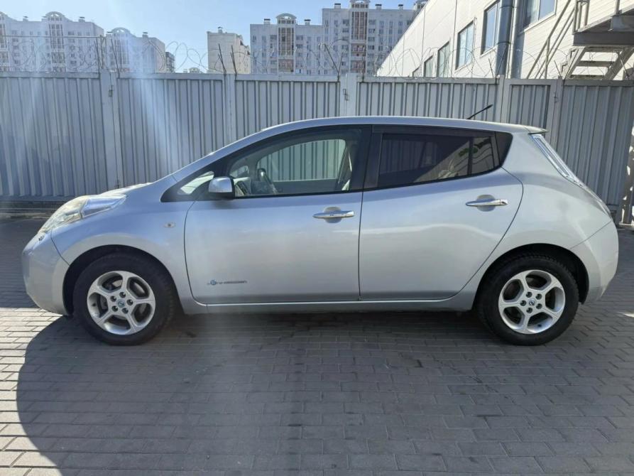 Nissan Leaf I (ZE0/AZE0) Ростов-на-Дону  - изображение 8