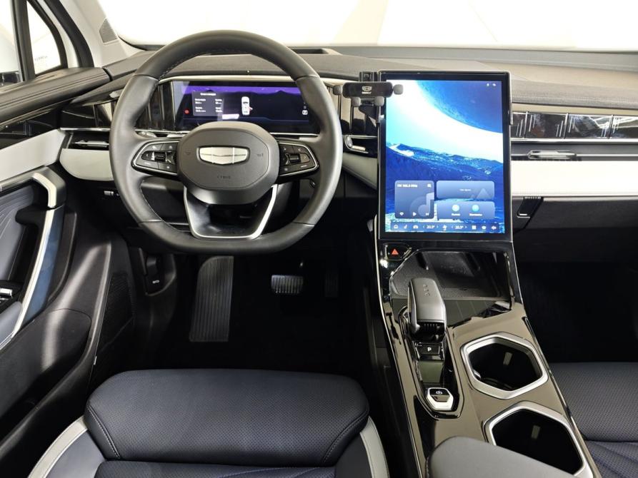 Geely Atlas II Москва  - изображение 19