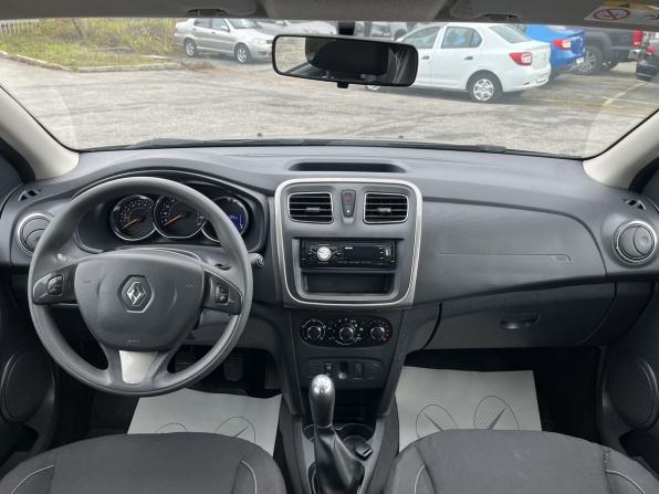 Renault Sandero II с пробегом 2017 года, цена 949 000 рублей, 93350 км, хэтчбек, Автокод Объявления