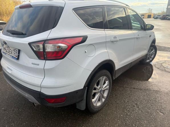 Ford Kuga II Рестайлинг с пробегом 2018 года, цена 1 715 000 рублей, 89853 км, внедорожник, Автокод Объявления