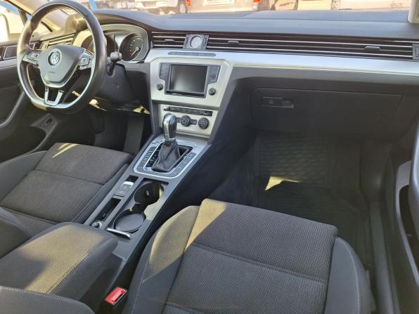 Volkswagen Passat B8 с пробегом 2017 года, цена 1 770 000 рублей, 193613 км, седан, Автокод Объявления