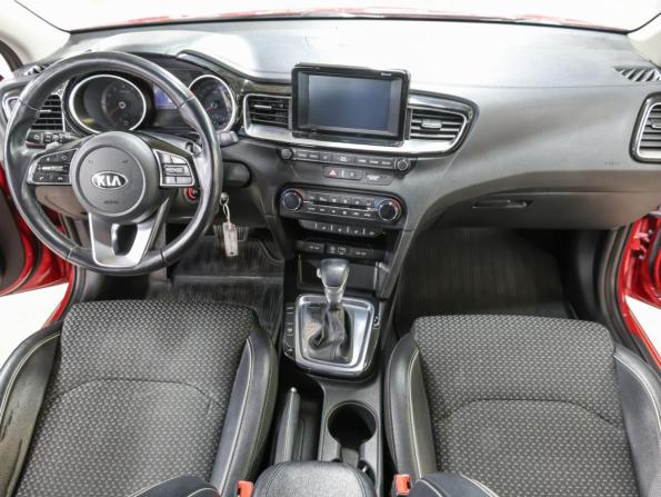 Kia Ceed III с пробегом 2019 года, цена 1 449 000 рублей, 137839 км, хэтчбек, Автокод Объявления