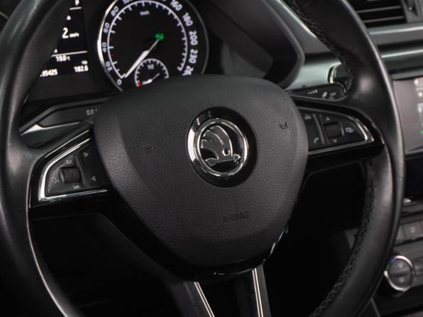Skoda Superb III с пробегом 2016 года, цена 1 850 000 рублей, 135425 км, лифтбек, Автокод Объявления