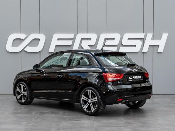 Audi A1 I (8X) с пробегом 2011 года, цена 925 000 рублей, 221926 км, хэтчбек, Автокод Объявления