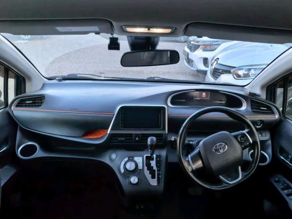 Toyota Sienta II Рестайлинг с пробегом 2020 года, цена 1 450 000 рублей, 148196 км, компактвэн, Автокод Объявления
