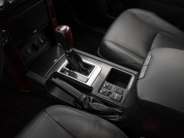Toyota Land Cruiser Prado 150 Series Рестайлинг 1 с пробегом 2016 года, цена 3 150 000 рублей, 371032 км, внедорожник, Автокод Объявления