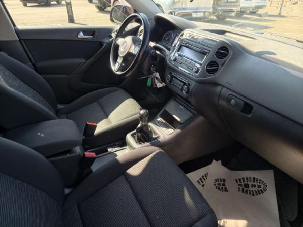 Volkswagen Tiguan I Рестайлинг с пробегом 2014 года, цена 1 205 800 рублей, 110281 км, внедорожник, Автокод Объявления