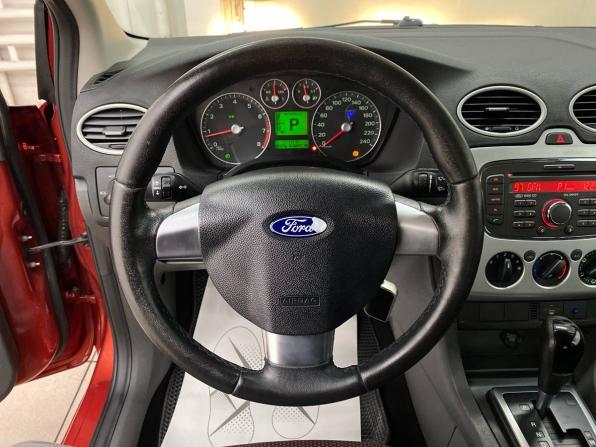 Ford Focus II с пробегом 2007 года, цена 579 000 рублей, 119377 км, хэтчбек, Автокод Объявления