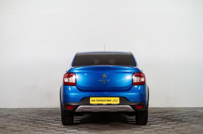 Renault Logan II с пробегом 2019 года, цена 969 000 рублей, 114000 км, седан, Автокод Объявления