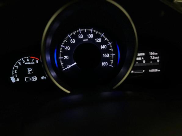Honda Fit III Рестайлинг с пробегом 2017 года, цена 950 000 рублей, 167000 км, хэтчбек, Автокод Объявления