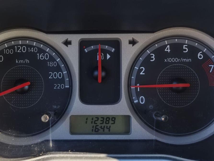 Nissan Note I Москва  - изображение 15