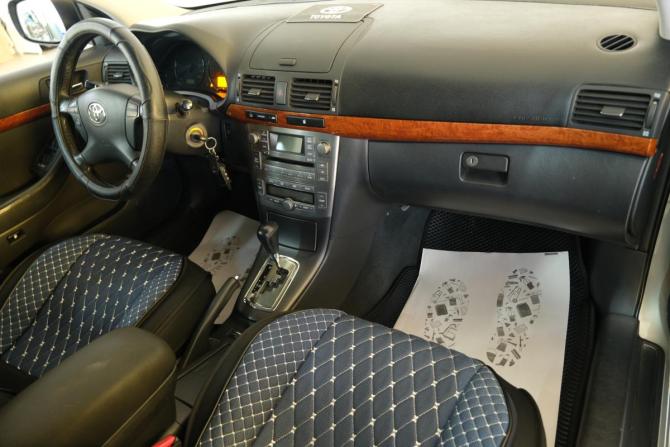 Toyota Avensis II Рестайлинг с пробегом 2008 года, цена 1 059 000 рублей, 175000 км, седан, Автокод Объявления