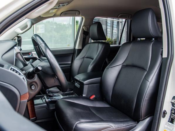 Toyota Land Cruiser Prado 150 Series Рестайлинг 1 с пробегом 2017 года, цена 4 600 000 рублей, 92265 км, внедорожник, Автокод Объявления