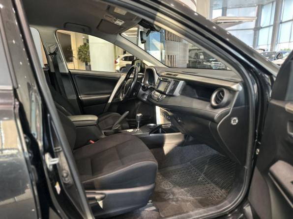 Toyota RAV4 IV (XA40) с пробегом 2014 года, цена 1 940 000 рублей, 179032 км, внедорожник, Автокод Объявления