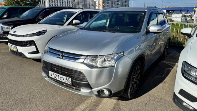 Mitsubishi Outlander III с пробегом 2014 года, цена 1 390 000 рублей, 150000 км, внедорожник, Автокод Объявления