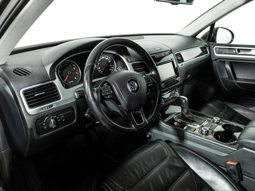 Volkswagen Touareg II Санкт-Петербург  - изображение 11