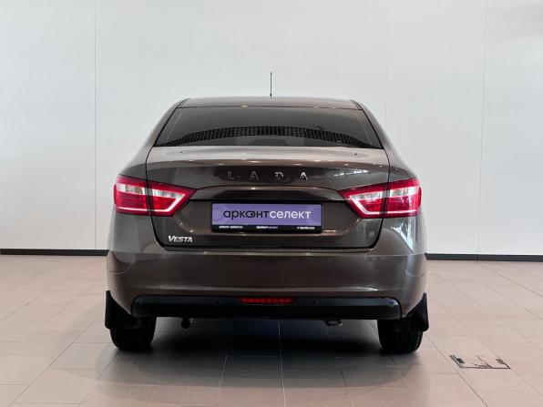 Lada (ВАЗ) Vesta I с пробегом 2018 года, цена 850 000 рублей, 144383 км, седан, Автокод Объявления