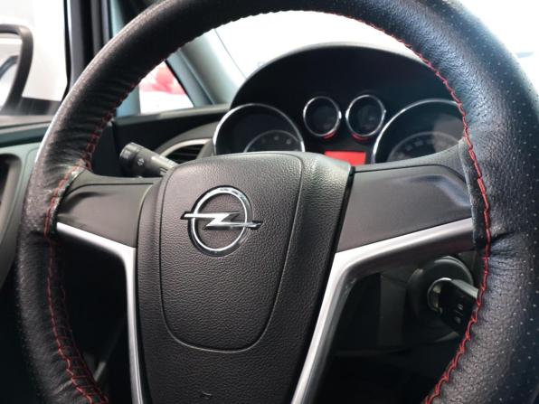 Opel Astra J с пробегом 2011 года, цена 660 000 рублей, 158073 км, универсал, Автокод Объявления