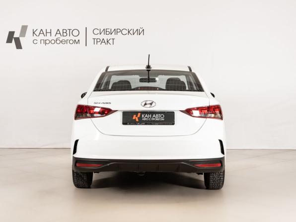 Hyundai Solaris II Рестайлинг с пробегом 2021 года, цена 1 732 658 рублей, 72677 км, седан, Автокод Объявления