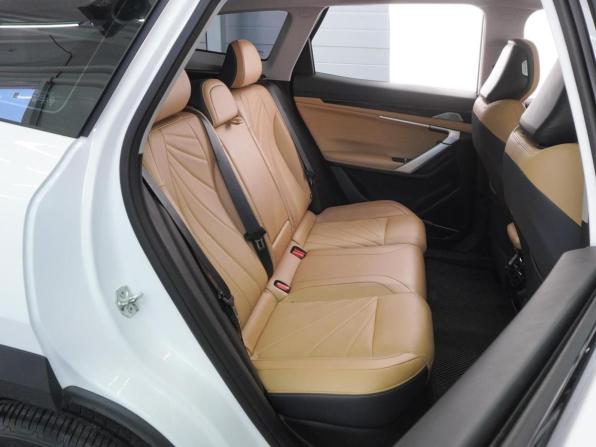 Geely Atlas II с пробегом 2023 года, цена 2 570 000 рублей, 26619 км, внедорожник, Автокод Объявления