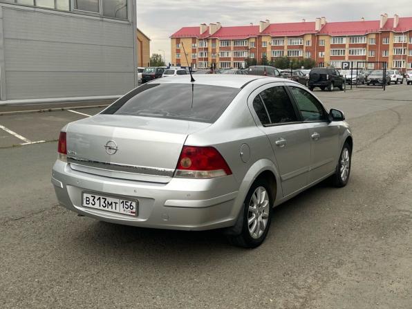 Opel Astra H Рестайлинг с пробегом 2012 года, цена 580 000 рублей, 170000 км, седан, Автокод Объявления
